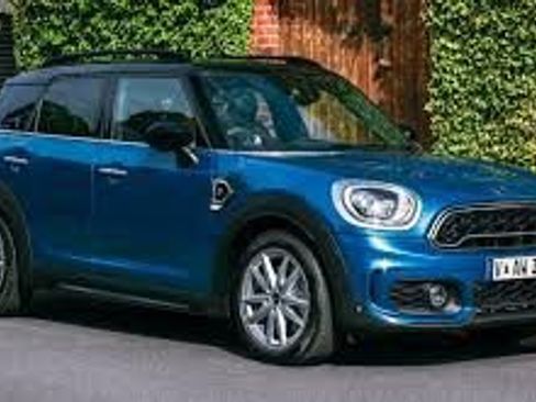 Used 2020 MINI Cooper Countryman image 1