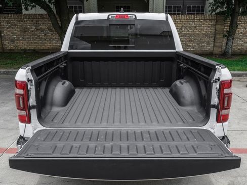 Used 2023 RAM 1500 Laramie AWD/4WD image 70