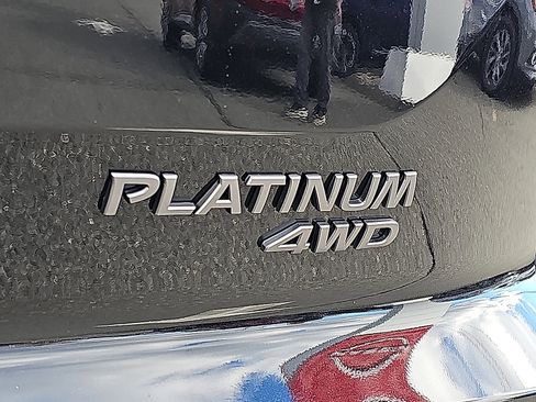 New 2026 Nissan Pathfinder Platinum AWD/4WD image 8