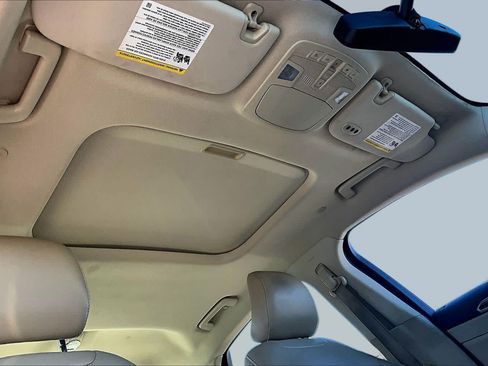 Used 2015 Ford Fusion SE w/ Equipment Group 502A FWD image 13