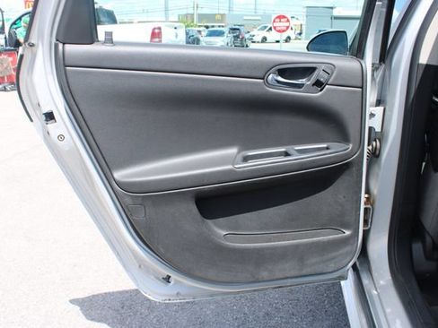 Used 2013 Chevrolet Impala LT w/ LT Sunroof Package FWD image 23