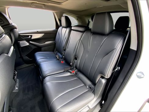 Certified 2026 Acura MDX FWD w/ Technology Package image 19