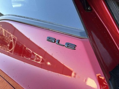 Certified 2023 GMC Terrain SLE w/ Driver Convenience Package image 12