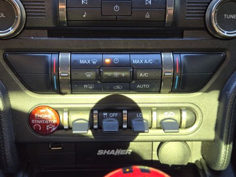 Used 2017 Ford Mustang Shelby GT350 w/ Electronics Package image 20