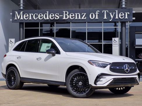 New 2026 Mercedes-Benz GLC 300 image 1