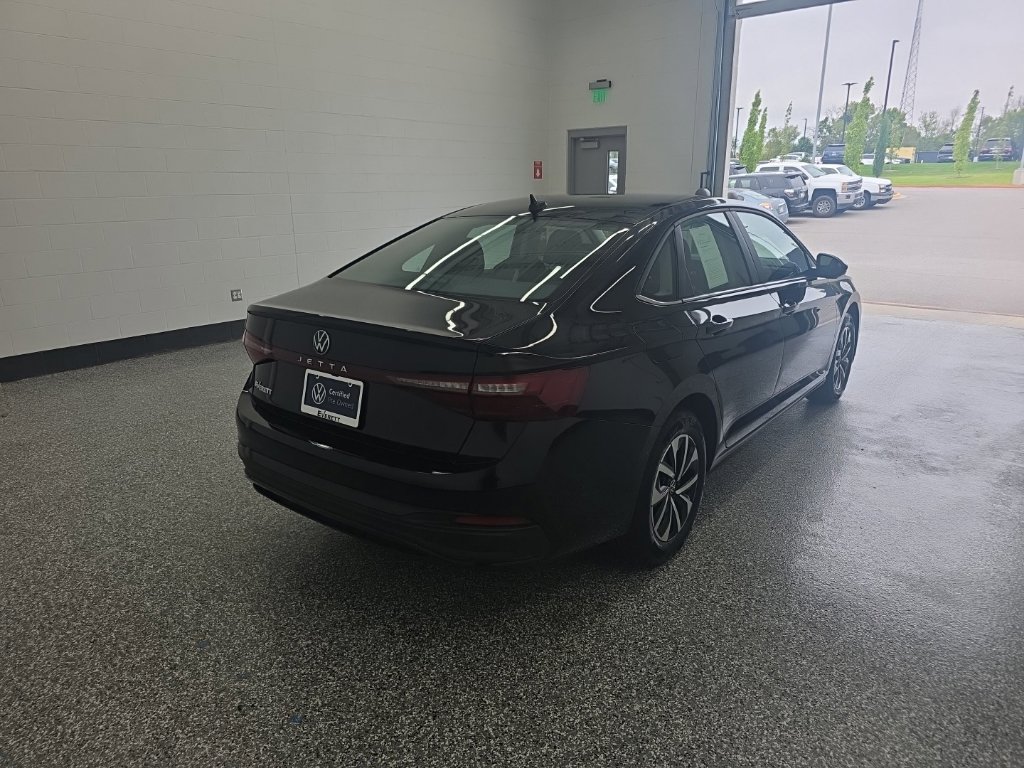 Used 2026 Volkswagen Jetta S FWD image 5