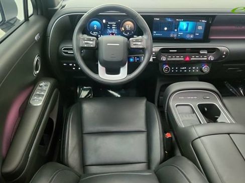 Used 2026 Hyundai Palisade Calligraphy FWD image 39