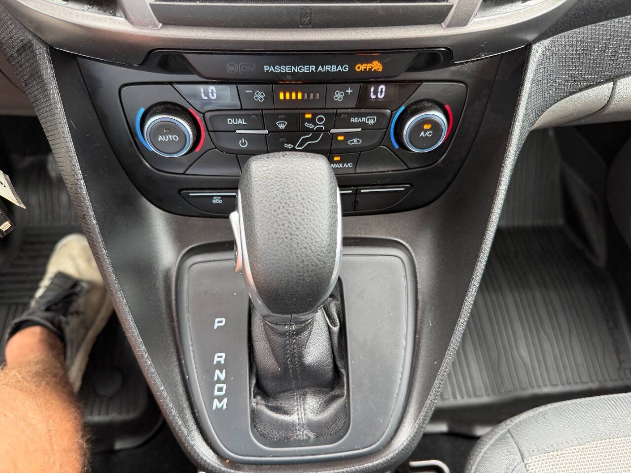 Used 2020 Ford Transit Connect XL FWD image 22