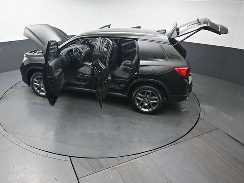 Certified 2023 Honda Passport EX-L image 47