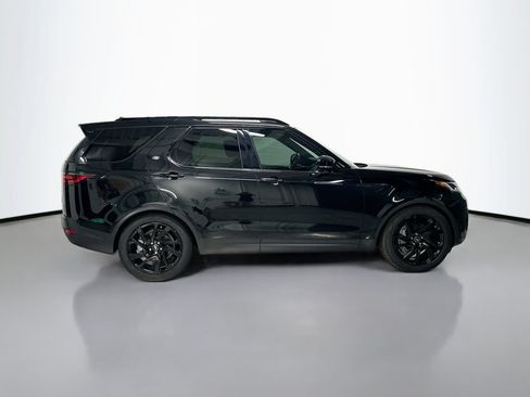 Used 2025 Land Rover Discovery S AWD/4WD image 8