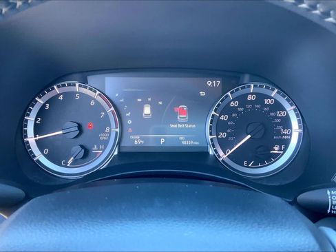 Used 2023 Toyota Highlander XLE FWD image 26