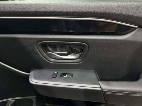 Used 2025 Honda Pilot EX-L image 56