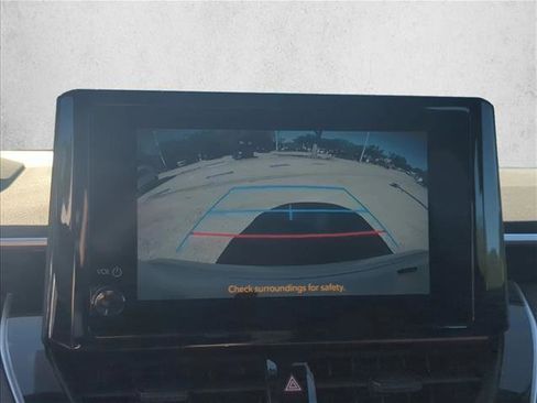 Used 2023 Toyota Corolla SE image 19