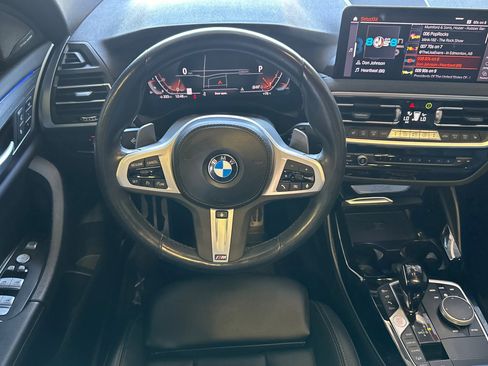 Used 2023 BMW X4 xDrive30i w/ M Sport Package AWD/4WD image 14