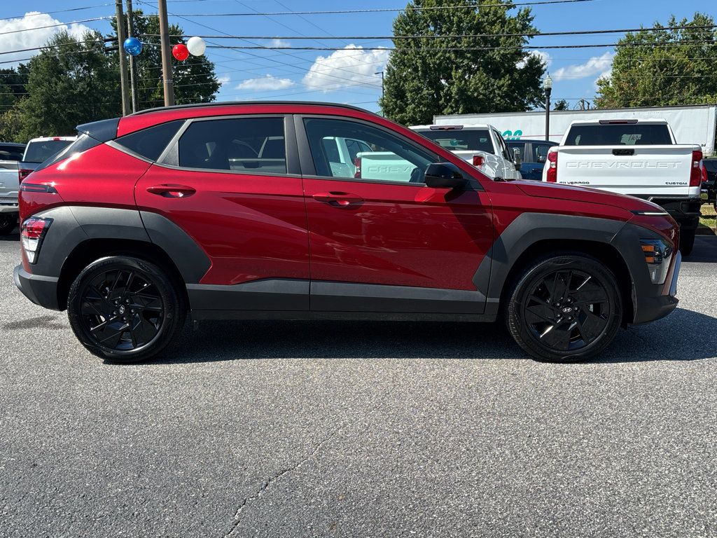 Used 2026 Hyundai Kona SEL Sport FWD image 4