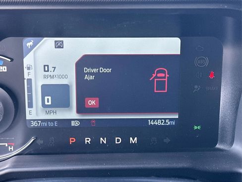 Used 2024 Ford Bronco Badlands image 11