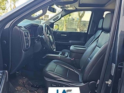 Used 2019 Chevrolet Silverado 1500 LTZ w/ LTZ Convenience Package image 2