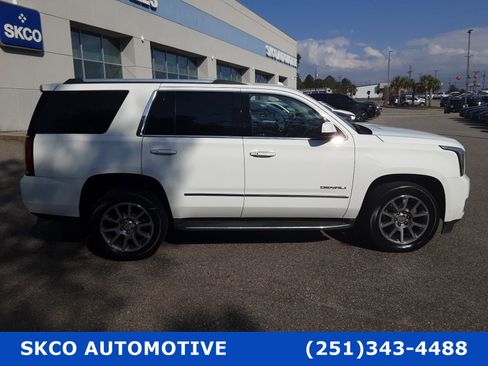Used 2018 GMC Yukon Denali image 6
