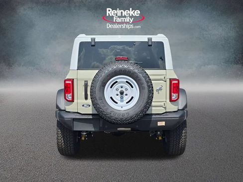 New 2026 Ford Bronco Heritage Edition AWD/4WD image 6