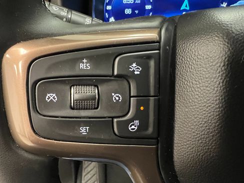 Used 2024 Chevrolet Tahoe High Country image 35