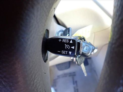 Used 2006 Toyota Highlander 2WD image 15