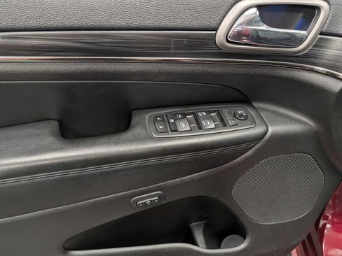 Used 2019 Jeep Grand Cherokee Limited X AWD/4WD image 14