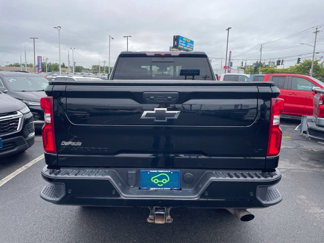 Used 2024 Chevrolet Silverado 2500 LT w/ Midnight Edition AWD/4WD image 25