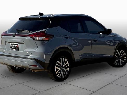Used 2023 Nissan Kicks SV FWD image 13