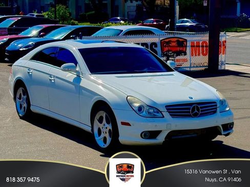 Used 2007 Mercedes-Benz CLS 550 image 1
