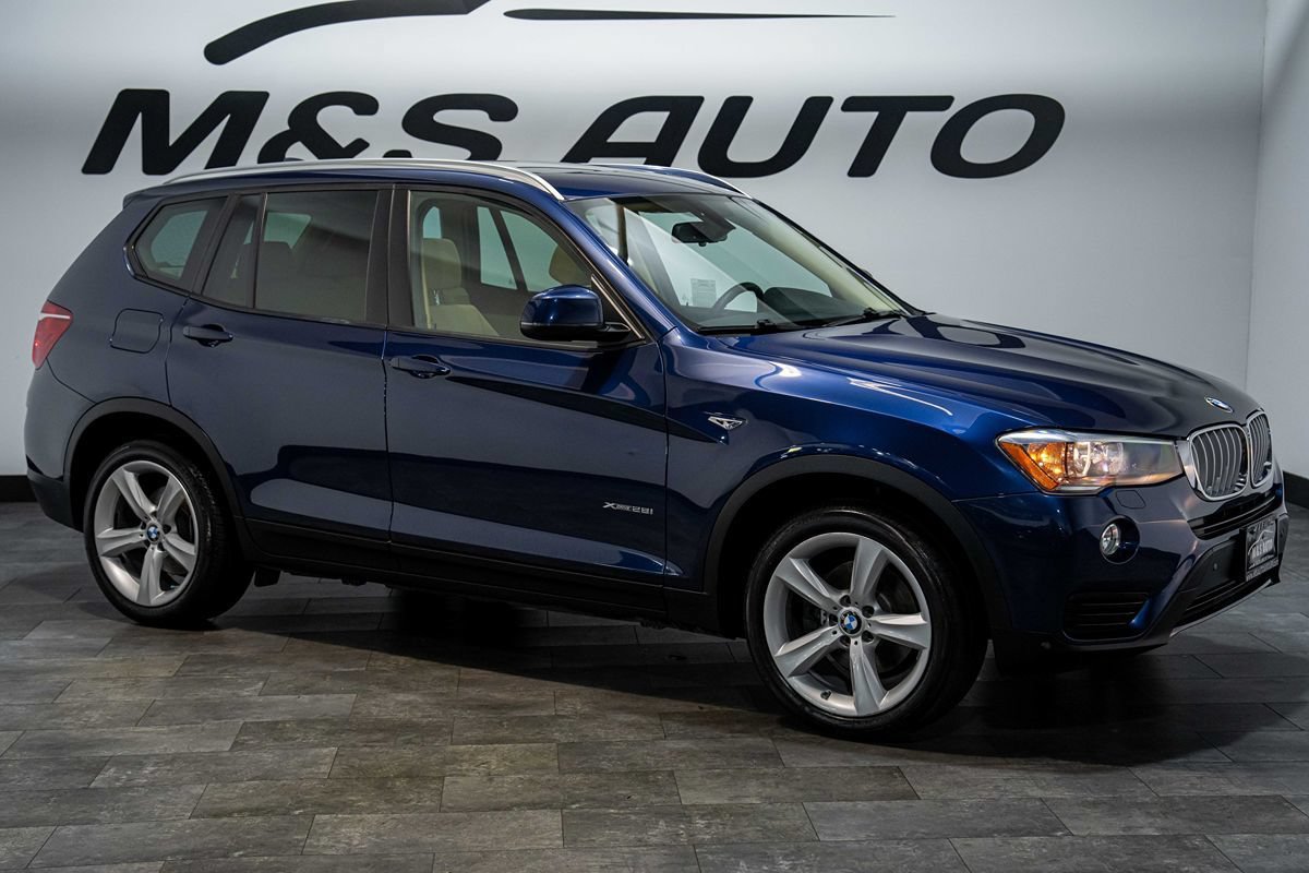 Used 2017 BMW X3 xDrive28i AWD/4WD image 7