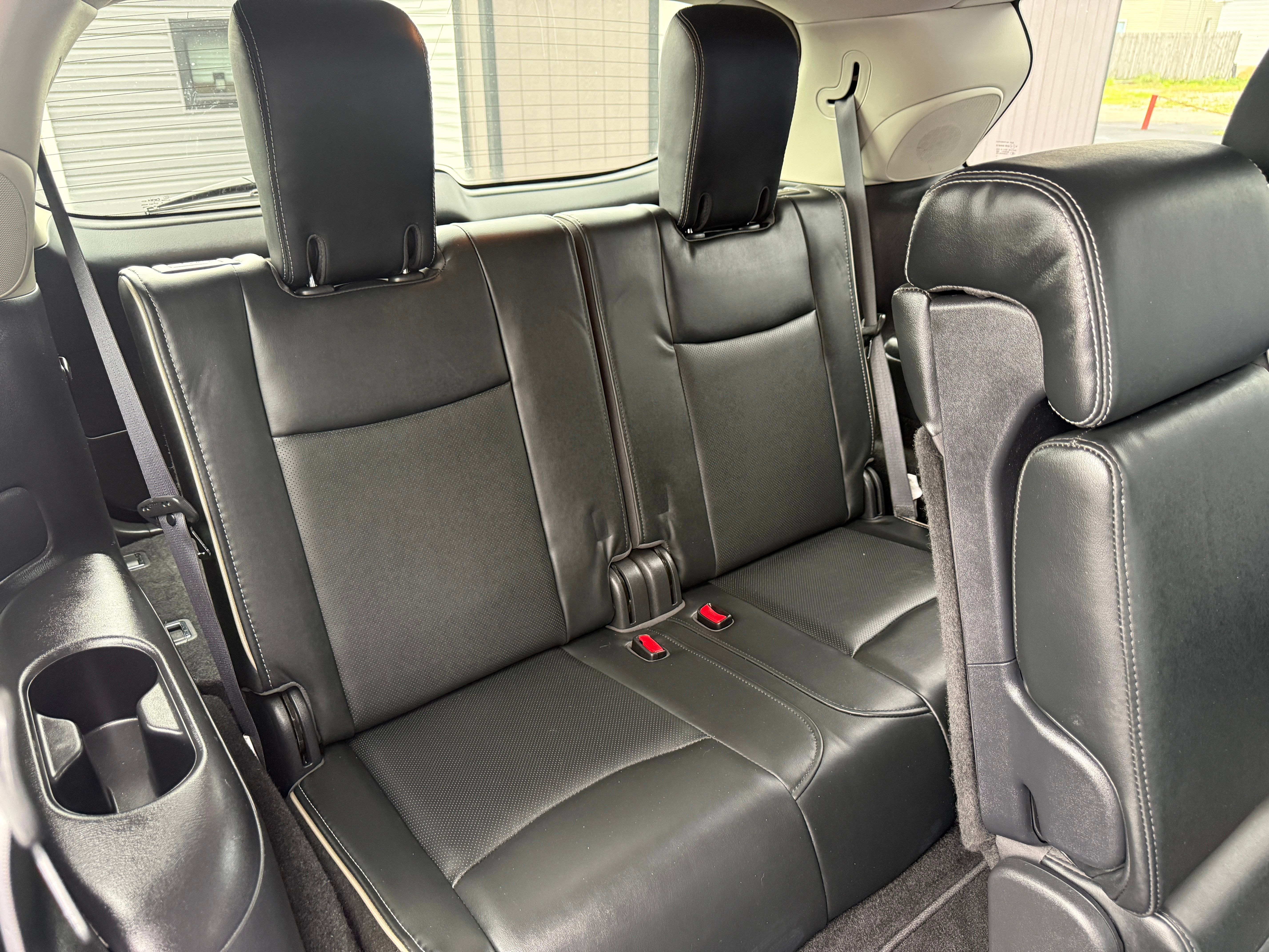 Used 2019 INFINITI QX60 Luxe w/ Essential Package AWD/4WD image 27