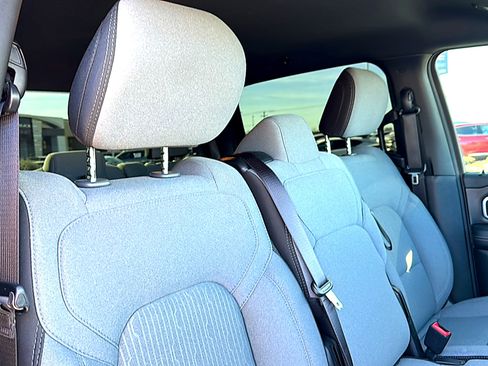 Used 2023 RAM 1500 Lone Star image 24