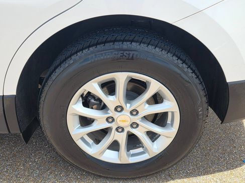 Used 2019 Chevrolet Equinox LT FWD image 29
