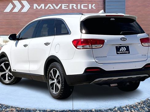 Used 2018 Kia Sorento EX w/ EX Advanced Touring Package image 4