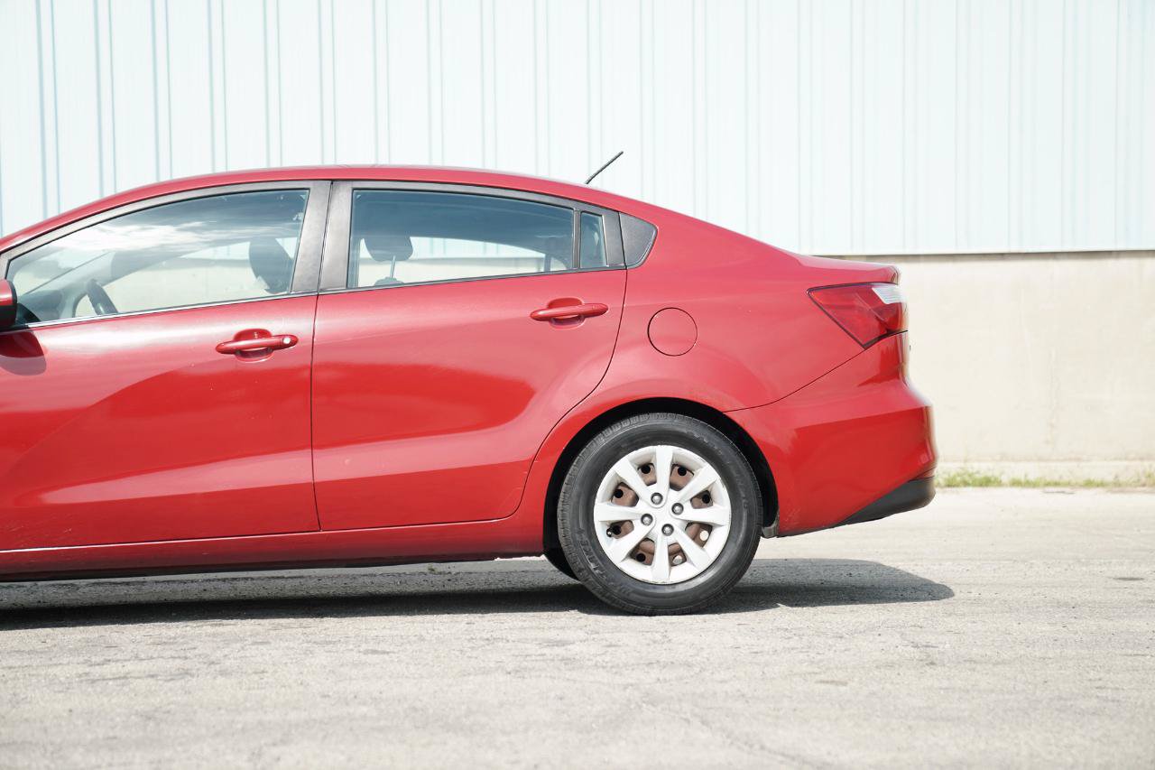 Used 2017 Kia Rio LX w/ Power Package FWD image 11