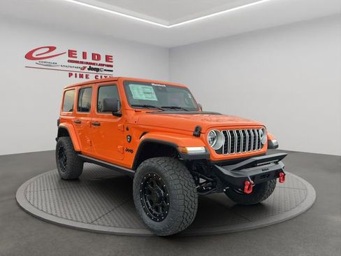 New 2025 Jeep Wrangler Unlimited Sahara w/ Safety Group AWD/4WD image 7