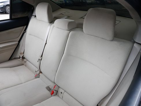 Used 2013 Subaru Impreza 2.0i Premium w/ All-Weather Pkg image 8