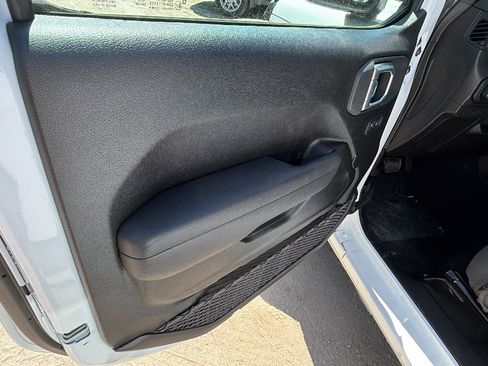 New 2026 Jeep Gladiator Sport image 14