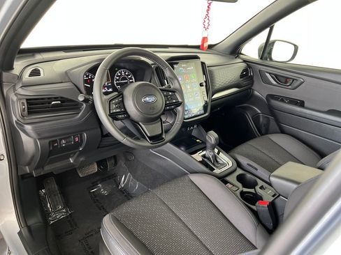 Certified 2025 Subaru Forester Premium AWD/4WD image 19