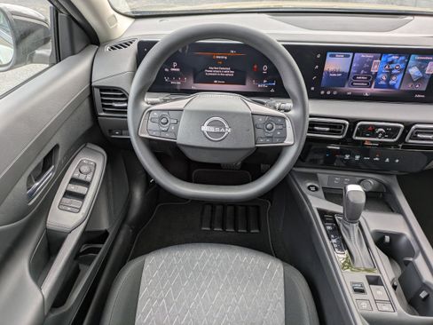New 2026 Nissan Sentra SV image 16