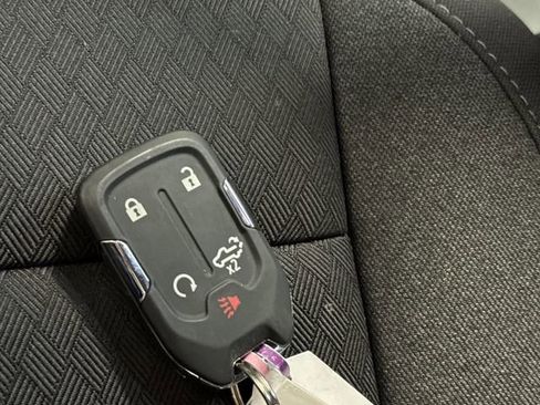 Used 2023 GMC Sierra 2500 SLE w/ SLE Value Package; image 29