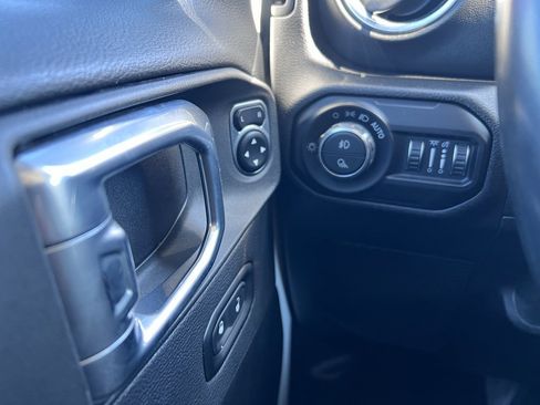 Certified 2021 Jeep Gladiator Overland w/ Popular Equipment Package image 25