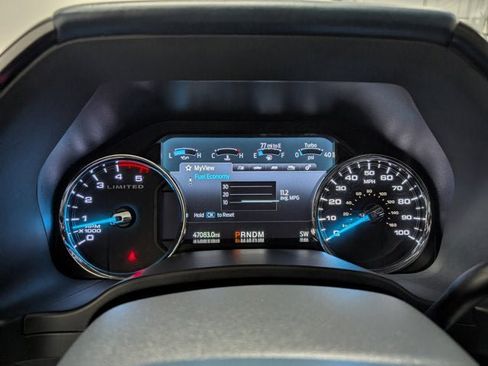 Used 2022 Ford F450 Limited image 24