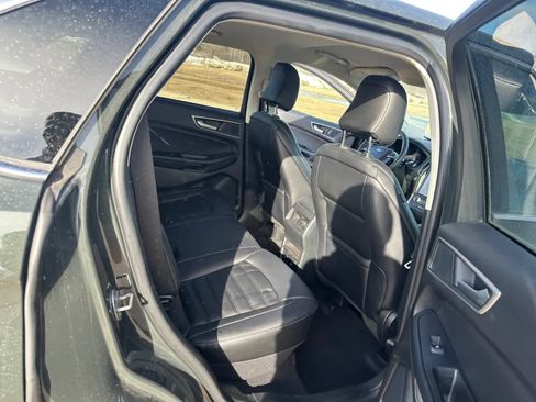 Used 2024 Ford Edge SEL w/ Convenience Package image 18