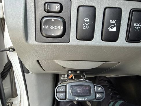 Used 2013 Toyota Tacoma 4x4 Double Cab w/ TRD Off-Road Pkg image 16