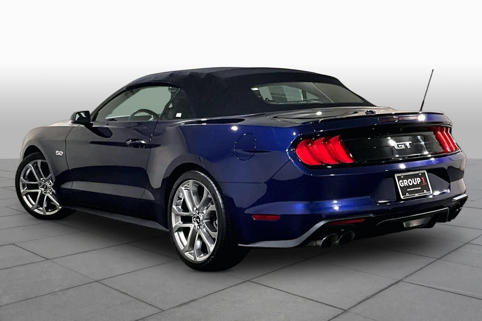 Used 2019 Ford Mustang GT Premium w/ Equipment Group 401A RWD image 11