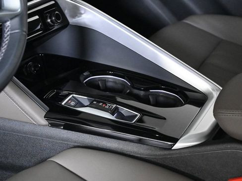 Used 2025 Audi Q5 Premium Plus w/ Premium Plus image 20