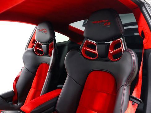 Used 2018 Porsche 911 GT2 RS w/ Weissach Package image 33