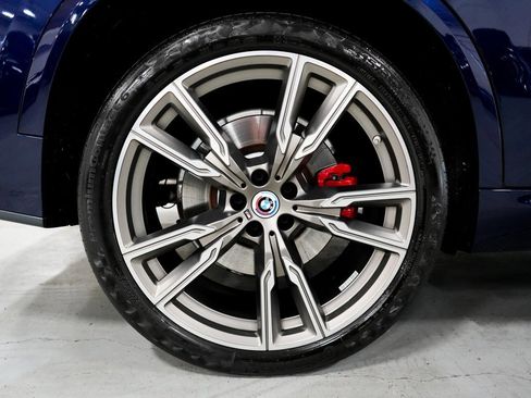 Used 2023 BMW X5 M50i w/ Executive Package image 27