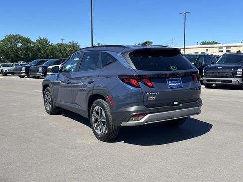 Certified 2025 Hyundai Tucson SEL AWD/4WD image 7